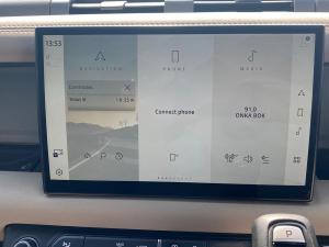 Land Rover Defender 110 D300 X-Dynamic HSE - Image 14