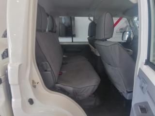 Toyota Land Cruiser 79 2.8GD-6 double cab