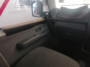 Toyota Land Cruiser 79 2.8GD-6 double cab - Image 17