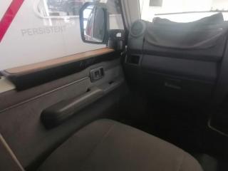 Toyota Land Cruiser 79 2.8GD-6 double cab