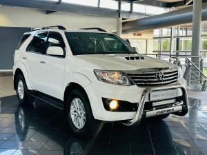 Toyota Fortuner 3.0D-4D 4x4 Ltd edition auto - Image 10