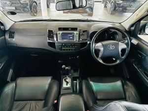 Toyota Fortuner 3.0D-4D 4x4 Ltd edition auto - Image 4