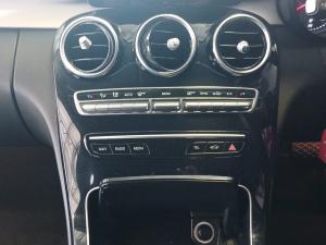 Mercedes-Benz C-Class C180 - Image 13