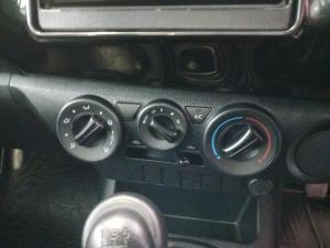 Toyota Hilux 2.4GD single cab S (aircon) - Image 11