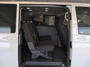 Volkswagen Transporter 2.0TDI Kombi SWB Trendline auto - Image 12