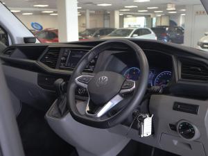Volkswagen Transporter 2.0TDI Kombi SWB Trendline auto - Image 22