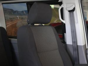 Volkswagen Transporter 2.0TDI Kombi SWB Trendline auto - Image 23