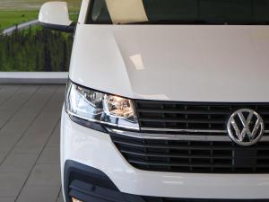 Volkswagen Transporter 2.0TDI Kombi SWB Trendline auto - Image 6