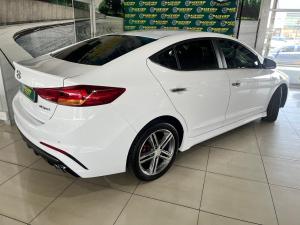 Hyundai Elantra 1.6 Turbo Elite Sport - Image 4