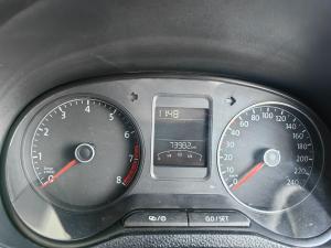 Volkswagen Polo sedan 1.6 Comfortline - Image 17