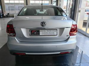Volkswagen Polo sedan 1.6 Comfortline - Image 5