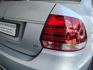 Volkswagen Polo sedan 1.6 Comfortline - Image 7
