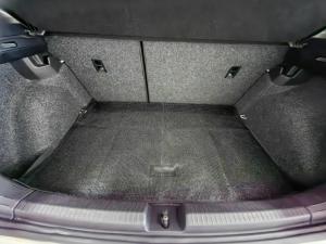 Volkswagen Polo hatch 1.0TSI Highline auto - Image 18