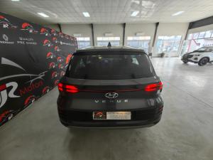 Hyundai Venue 1.2 Premium - Image 5
