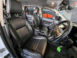 Ford Everest 3.2TDCi XLT - Image 15