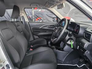 Suzuki Swift 1.2 GL+ manual - Image 11