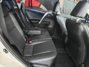 Toyota RAV4 2.5 AWD VX - Image 24