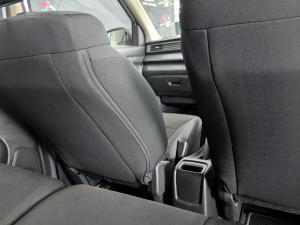 Suzuki Ertiga 1.5 GA - Image 16