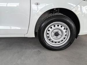 Suzuki Ertiga 1.5 GA - Image 8