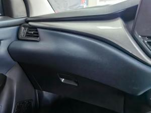 Suzuki Baleno 1.5 GL auto - Image 14