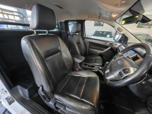 Ford Ranger 3.2TDCi SuperCab 4x4 XLT auto - Image 15