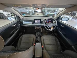 Kia Rio hatch 1.2 LS - Image 10