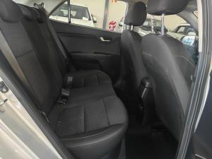 Kia Rio hatch 1.2 LS - Image 20