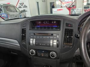 Mitsubishi Pajero 5-door 3.2DI-D GLX - Image 13
