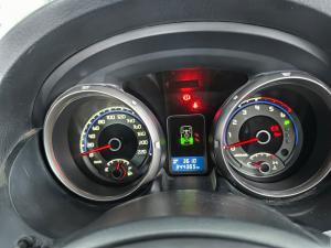 Mitsubishi Pajero 5-door 3.2DI-D GLX - Image 17