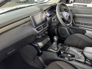 Renault Kiger 1.0 Turbo Intens - Image 9