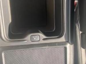 Land Rover Range Rover P530 HSE - Image 14