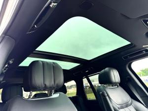 Land Rover Range Rover P530 HSE - Image 16