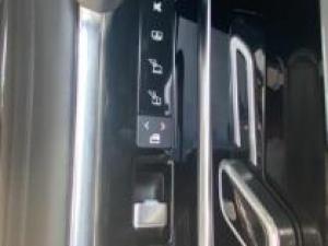 Land Rover Range Rover P530 HSE - Image 21