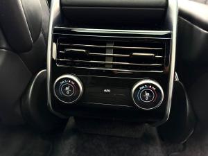 Land Rover Range Rover P530 HSE - Image 24