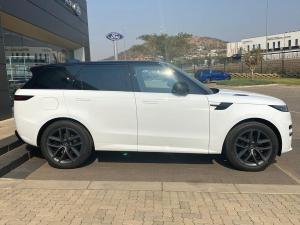 Land Rover Range Rover P530 HSE - Image 5