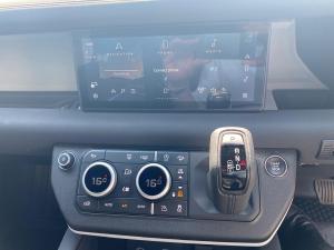 Land Rover Defender 110 D300 X-Dynamic SE - Image 10