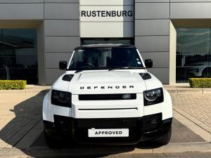 Land Rover Defender 110 D300 X-Dynamic SE - Image 2