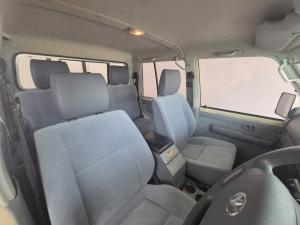 Toyota Land Cruiser 79 4.5D-4D V8 double cab LX - Image 7
