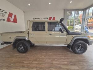Toyota Land Cruiser 79 4.5D-4D V8 double cab LX - Image 3