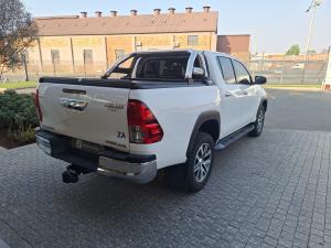 Toyota Hilux 2.8GD-6 double cab 4x4 Legend 50 auto - Image 2