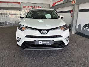 Toyota RAV4 2.0 GX - Image 4