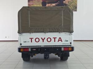 Toyota Land Cruiser 79 4.5D-4D V8 double cab LX - Image 5
