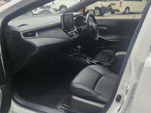 Toyota Corolla 1.8 Hybrid XS - Image 7