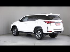 Toyota Fortuner 2.4GD-6 auto - Image 8