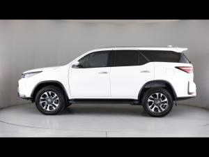 Toyota Fortuner 2.4GD-6 auto - Image 17