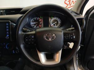 Toyota Hilux 2.4GD-6 double cab Raider auto - Image 8