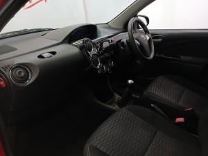 Toyota Etios Cross 1.5 Xs - Image 7