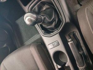 Toyota Hilux 2.4 GD-6 Raider 4X4D/C - Image 13