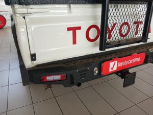 Toyota Land Cruiser 79 2.8 GD-6S/C - Image 24