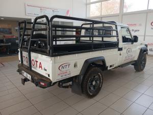 Toyota Land Cruiser 79 2.8 GD-6S/C - Image 2